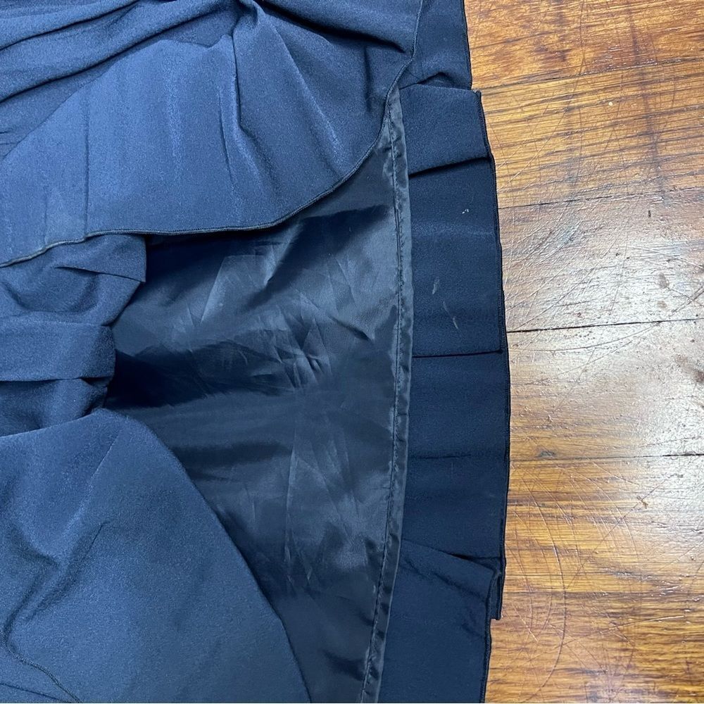 Troissix Navy Blue Pleated Midi Skirt - Picture 4 of 5
